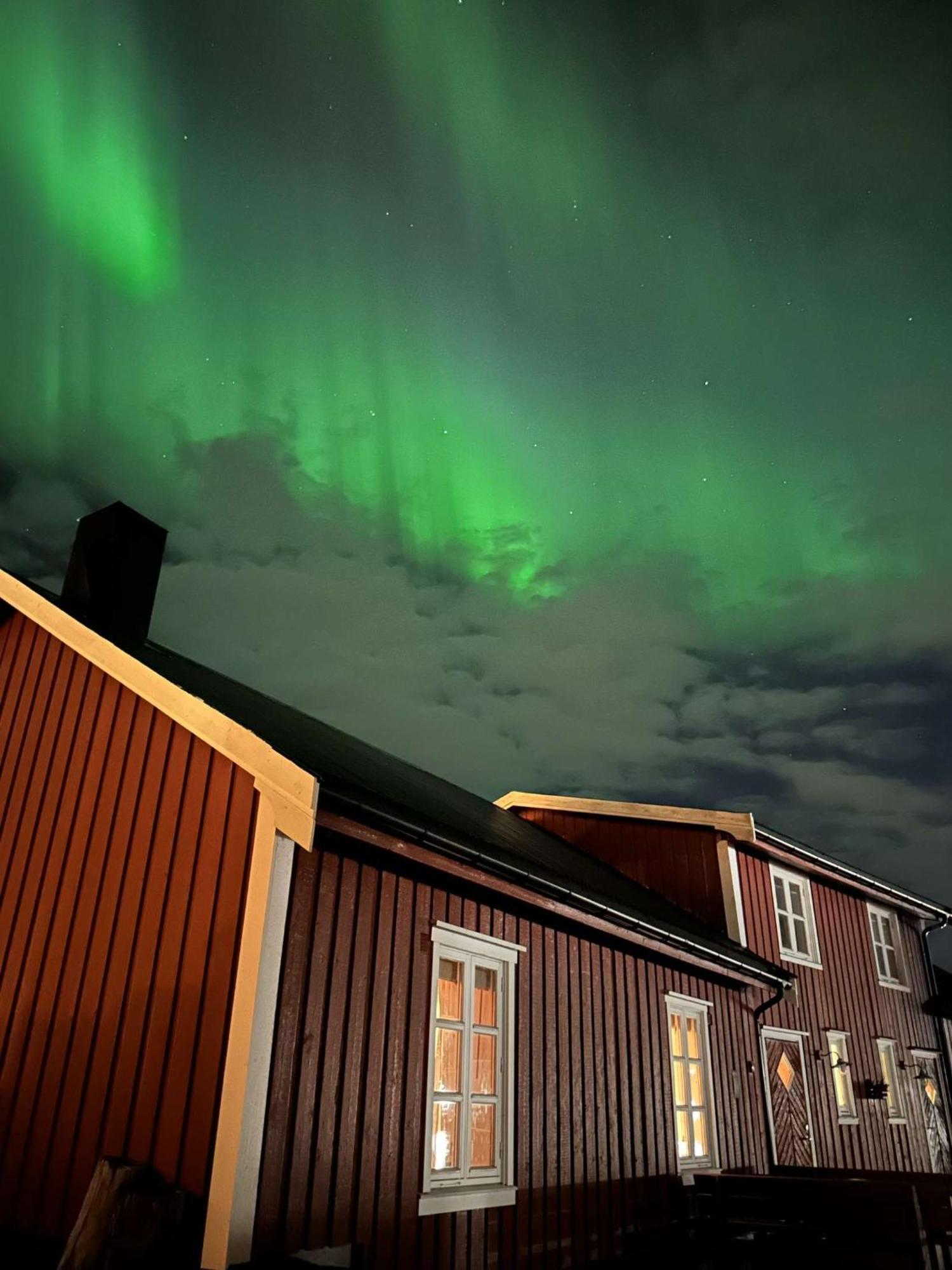 Naustplassen Rorbuer Ballstad Exterior foto